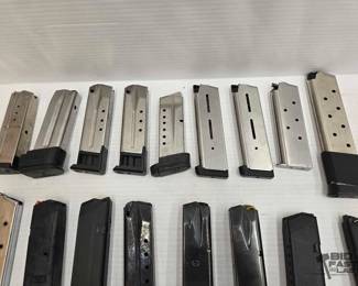 1910 9mm Gun Magazines