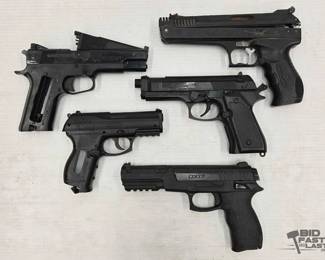 1972 5 Air Soft Pistols