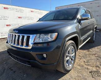 180 2012 Jeep Grand Cherokee LOW MILES