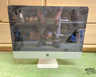 6074 Apple IMac Computer
