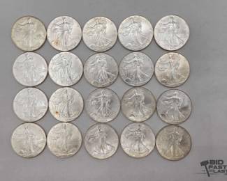 1252 2014 Eagle Silver Dollar 624.2g