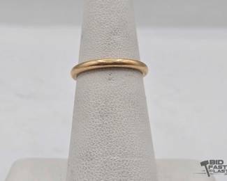 713 14kt Gold Ring 2.3g