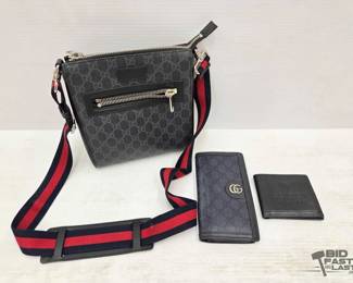 1808 NOT AUTHENTICATED Gucci HandBag and Wallets