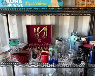 4012 Tumblers, Glasses, Plates