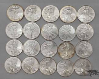 1251 2014 Eagle Silver Dollars 625.4g