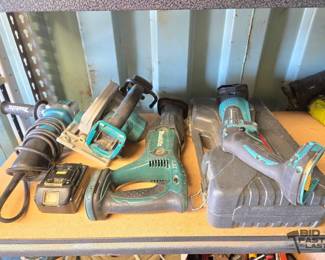 3028 Makita Tools