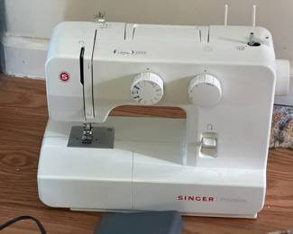 Singer Promise Sewing Machine