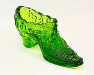 Vintage Green Art Glass Shoe