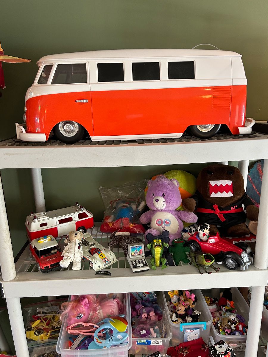 VW bus from Herbie