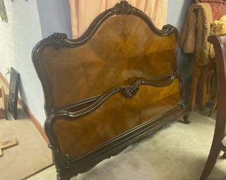 Antique full size bed