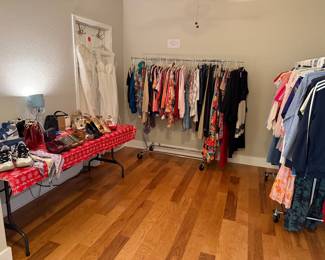 Lots of clothing, shoes and handbags. Women’s shoes size 6, 7 & 7.5