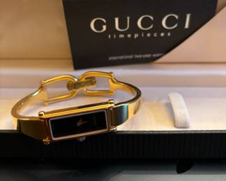 Vintage Gucci watch