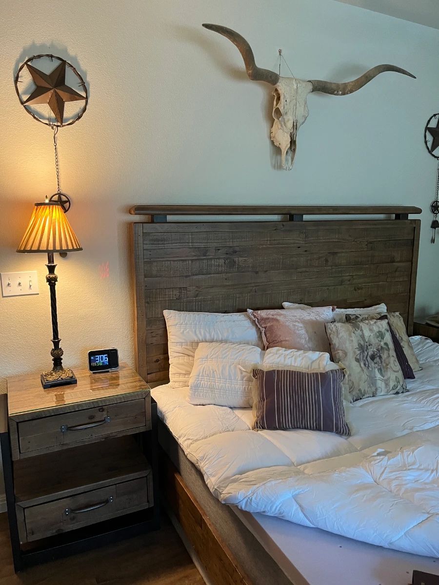 5 piece King size bedroom set