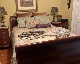 Queen bed