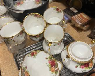 This set has never been used