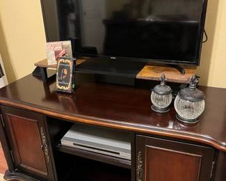Consoles and TVs