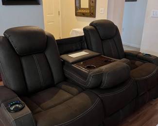 Power theater sofa with 3rd seat or console