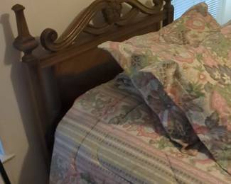 Twin Bed Frame with bedding set second image