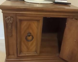 Vintage End Table with Carved Accents and Inlay Doors