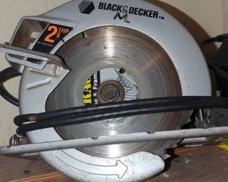 Black Decker Circular Saw