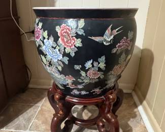 Chinese Export Porcelain Famille Noire Fish Bowl with Wooden Stand