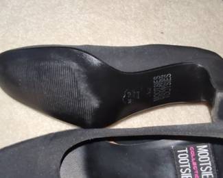 Mootsies Tootsies Black Suede Pumps second image