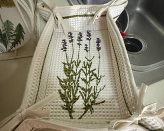 Bertozzi Stampa a Mano Embroidered Fabric Basket