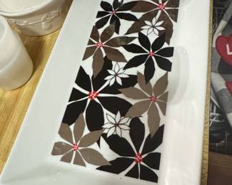 Black and White Floral Serving Tray