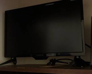 Insignia inch Class HD p LED TV second image