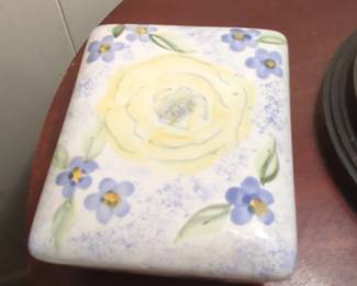 HandPainted Ceramic Trinket Box with ForgetMeNot Motif