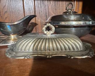 FB Rogers Silver Plated Butter Dish with Glass Insert