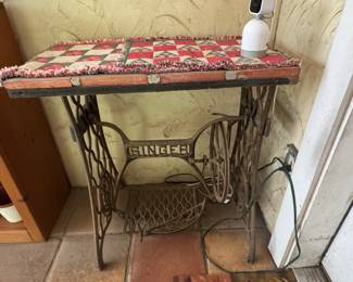 Singer Sewing Machine Table with Cast Iron Base