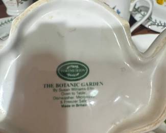 Portmeirion Botanic Garden Teapot Shaped Tea Bag Holder second image