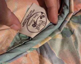 Croscill Queen Size Comforter third image