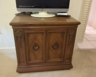 Vintage End Table with Carved Accents and Inlay Doors second image