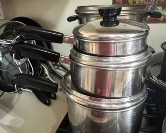 Regal Ware Stainless Steel Cookware Set