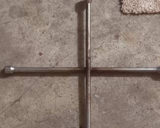 Way Lug Wrench