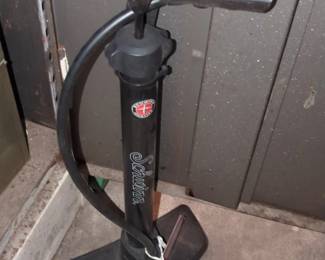 Schwinn Air Center Floor Bike Pump