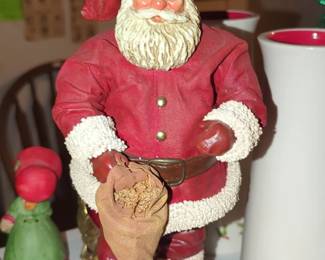 Possible Dreams Clothtique Santa Claus Figurine