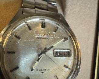 Vintage Seiko Automatic DayDate Mens Watch second image