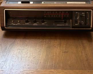 General Electric IC Electronic Digital Alarm Clock Radio