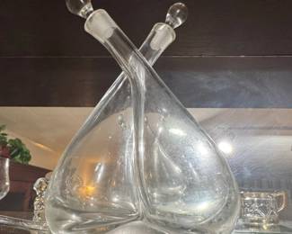 Intertwined Glass Decanter Set