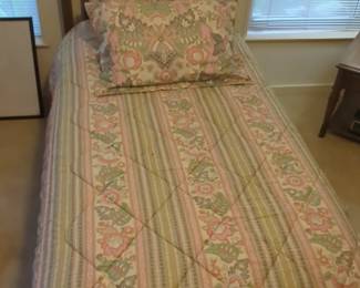 Twin Bed Frame with bedding set