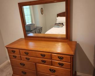 Gillette Solid Maple Dresser with mirror