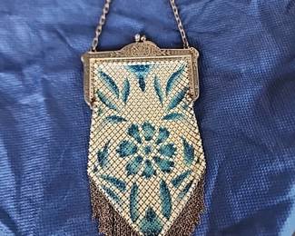 Flippers purse