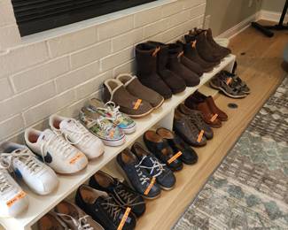 Women's shoes, around size 7