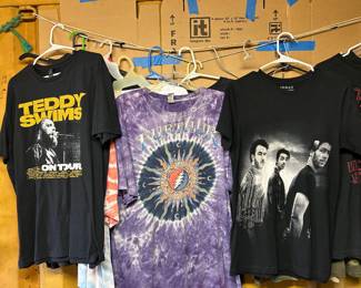 Teddy Swims/grateful dead/jonas brothers concert shirts