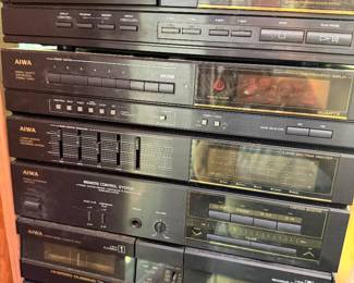 Aiwa Components inc Amp, Tape player, Disc player and Record Player