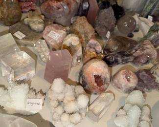 Aragonite, Moonstone