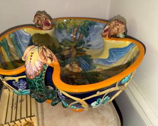 Italian Majolica Pottery Trefoil bowl